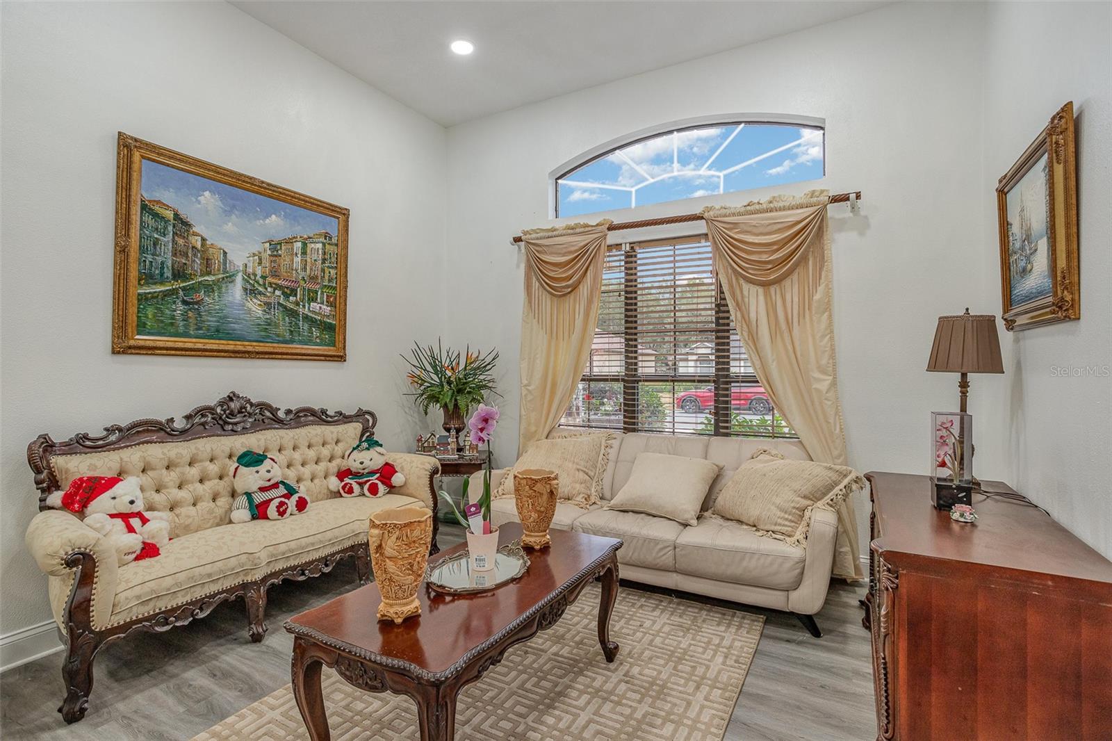 216 BLUE CRYSTAL DR, DELAND, FL, 32720