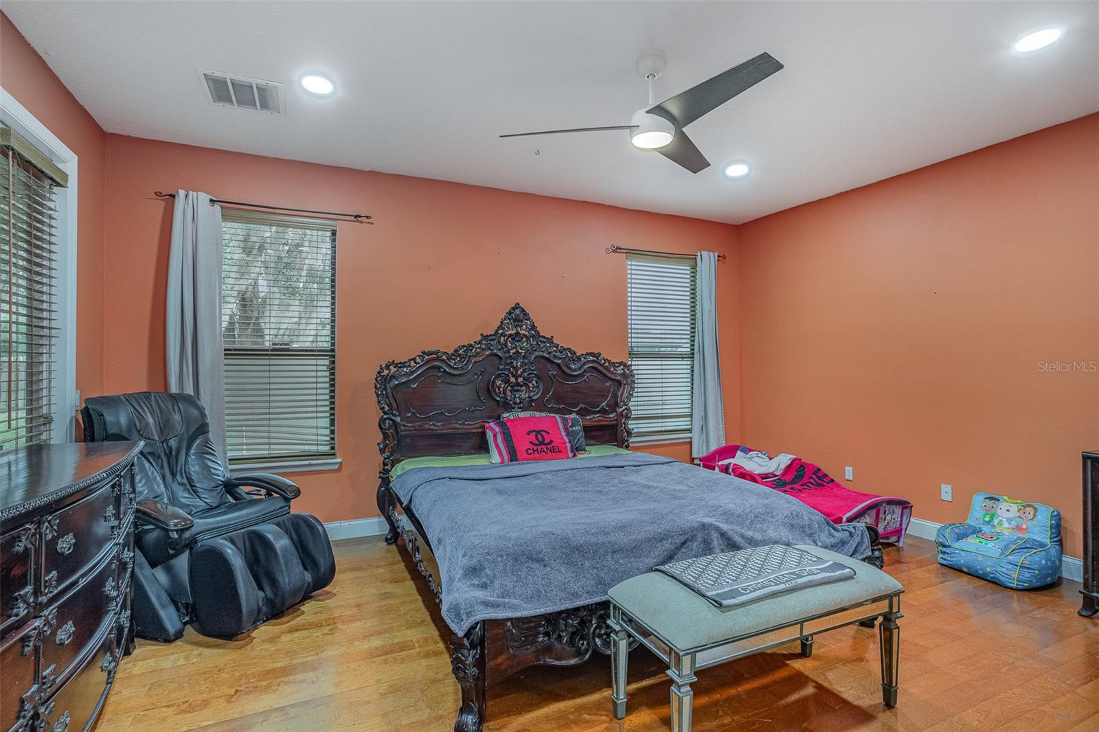 216 BLUE CRYSTAL DR, DELAND, FL, 32720