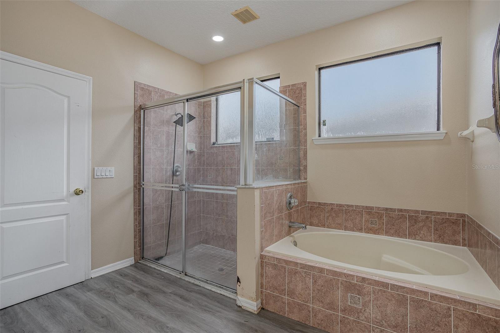 216 BLUE CRYSTAL DR, DELAND, FL, 32720
