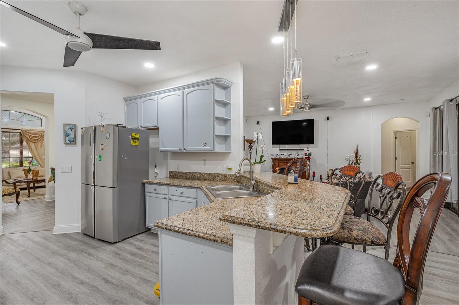 216 BLUE CRYSTAL DR, DELAND, FL, 32720
