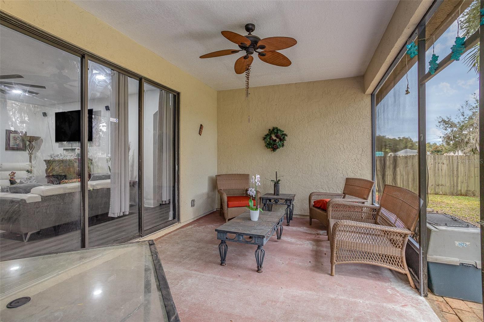 216 BLUE CRYSTAL DR, DELAND, FL, 32720