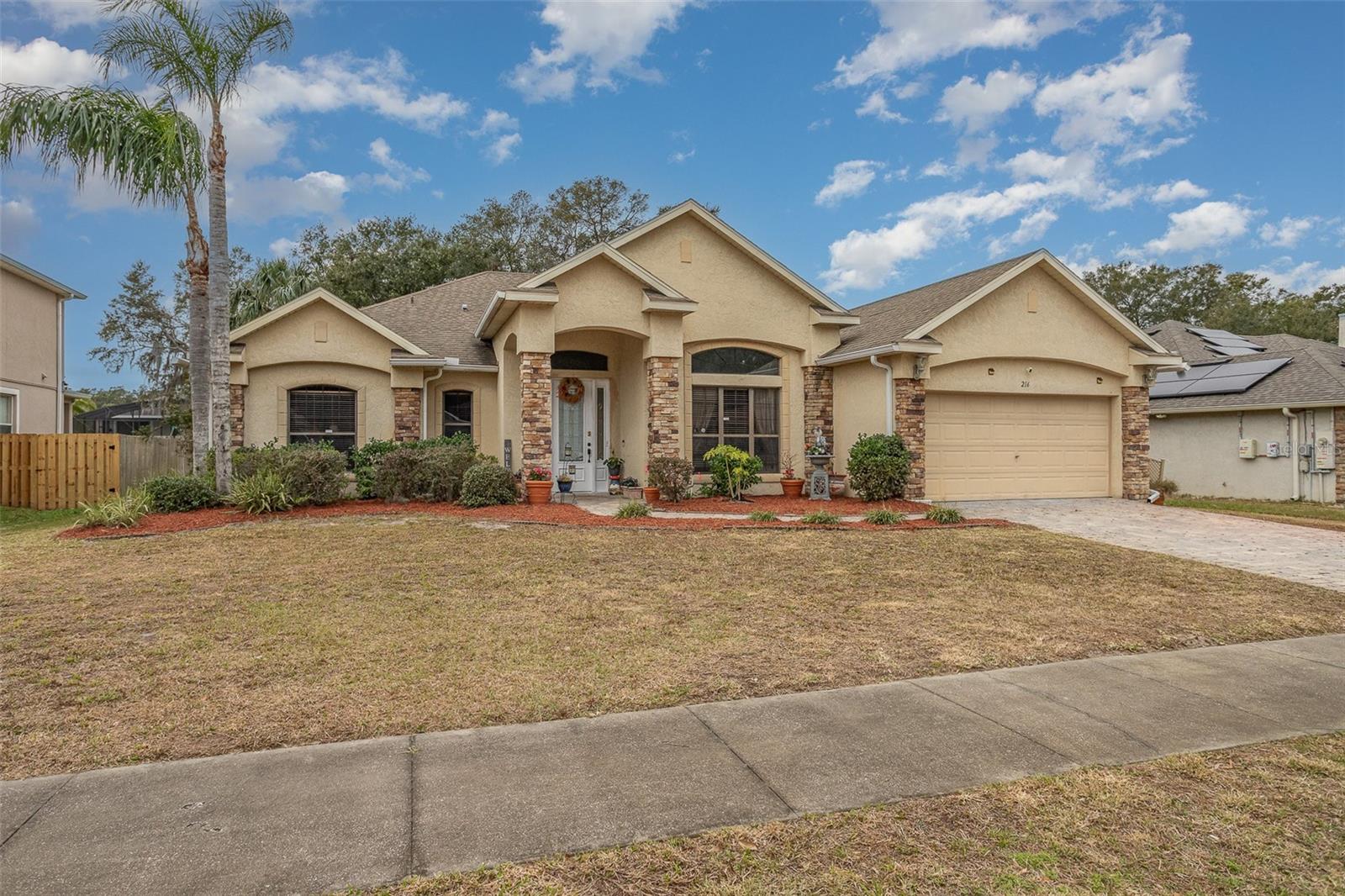 216 BLUE CRYSTAL DR, DELAND, FL, 32720