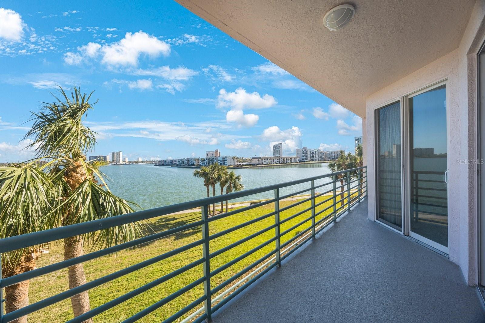 8001 SAILBOAT KEY BLVD S #202, ST PETE BEACH, FL, 33707