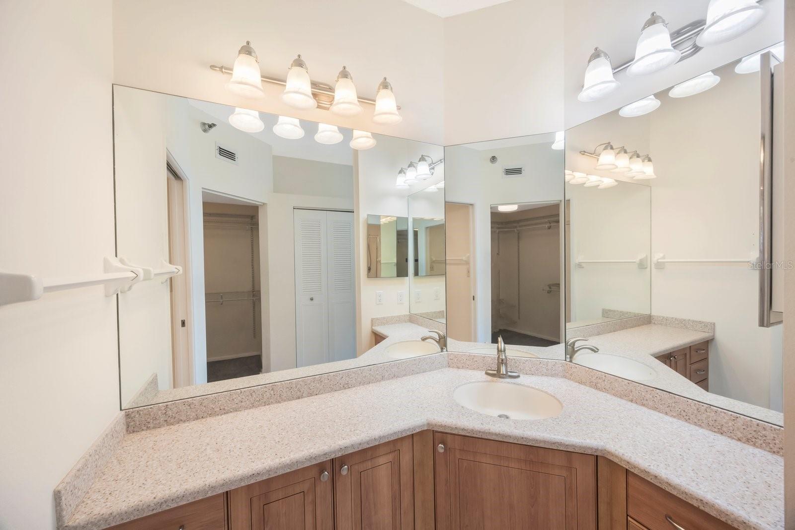 8001 SAILBOAT KEY BLVD S #202, ST PETE BEACH, FL, 33707