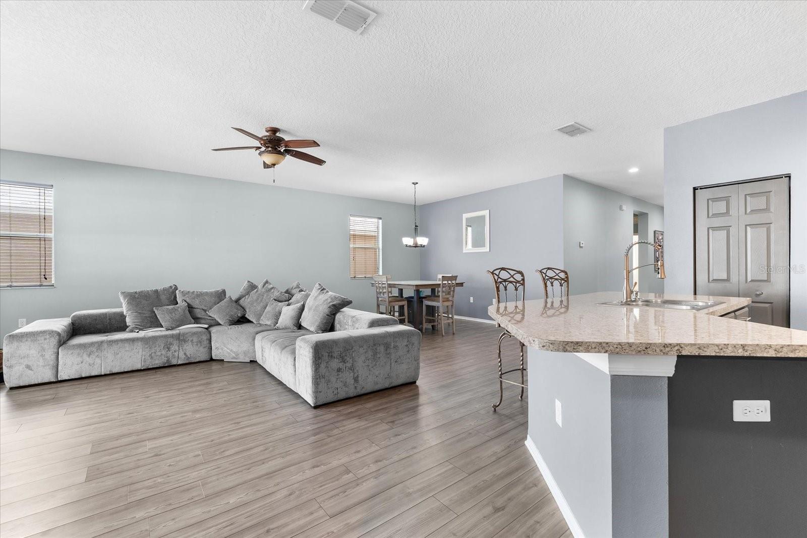 7308 TANGLE BEND DR, GIBSONTON, FL, 33534