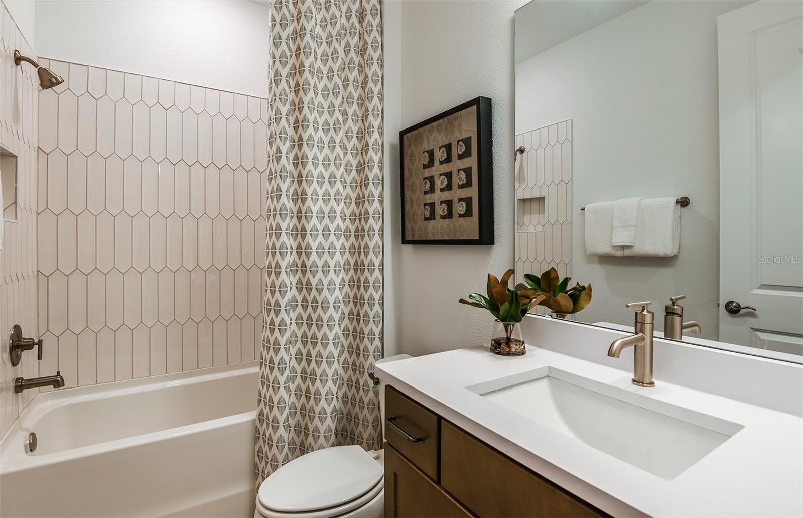 6136 JENSEN VIEW AVE, APOLLO BEACH, FL, 33572