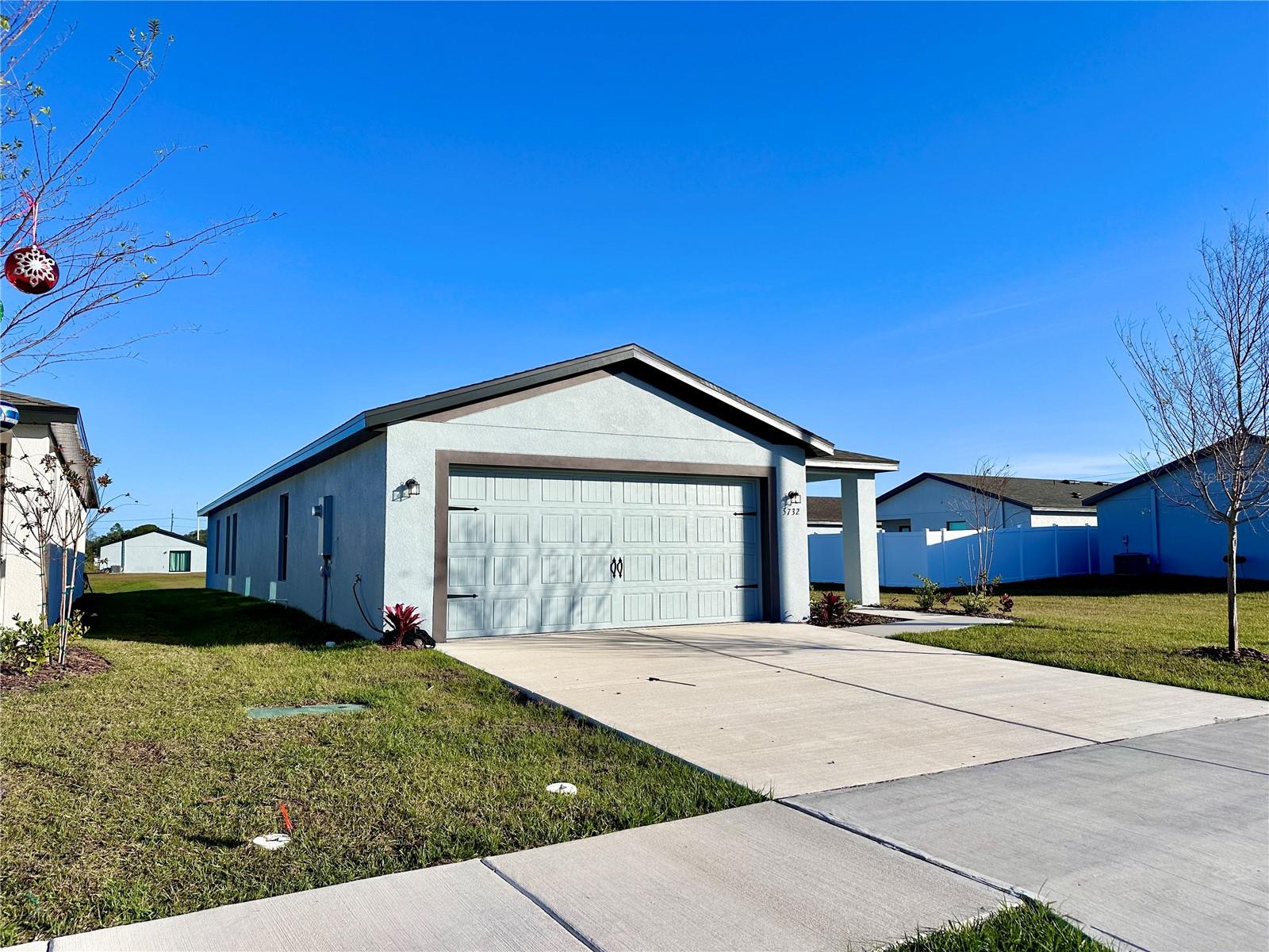 5732 HELMSMAN CT, TAMPA, FL, 33619