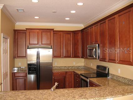 211 VALENCIA CIR, ST PETERSBURG, FL, 33716