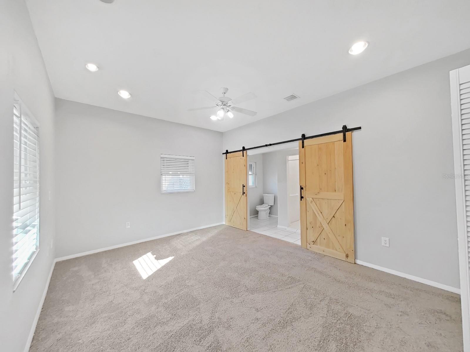 4302 W IOWA AVE, TAMPA, FL, 33616