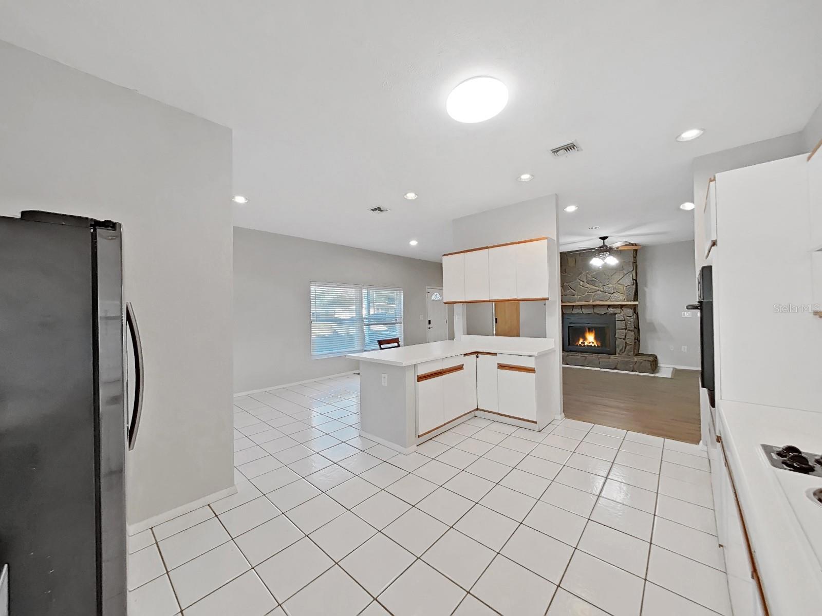 4302 W IOWA AVE, TAMPA, FL, 33616