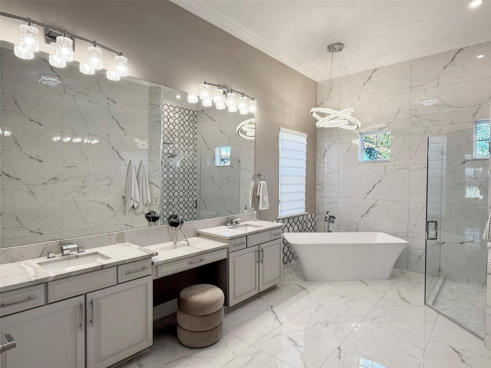 5305 BROOKGROVE DR, SARASOTA, FL, 34238