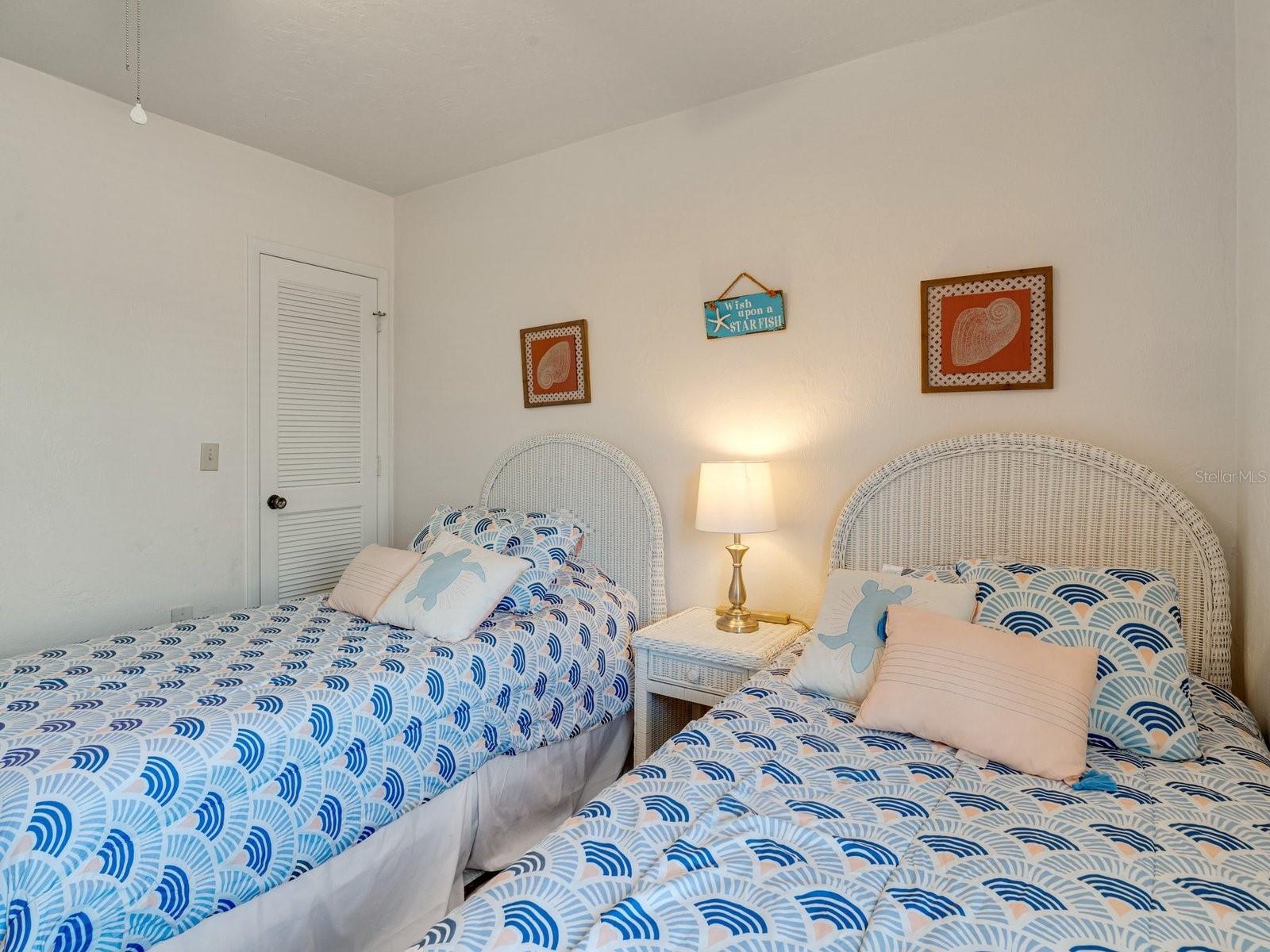 709 BARCELONA AVE #D & E, VENICE, FL, 34285