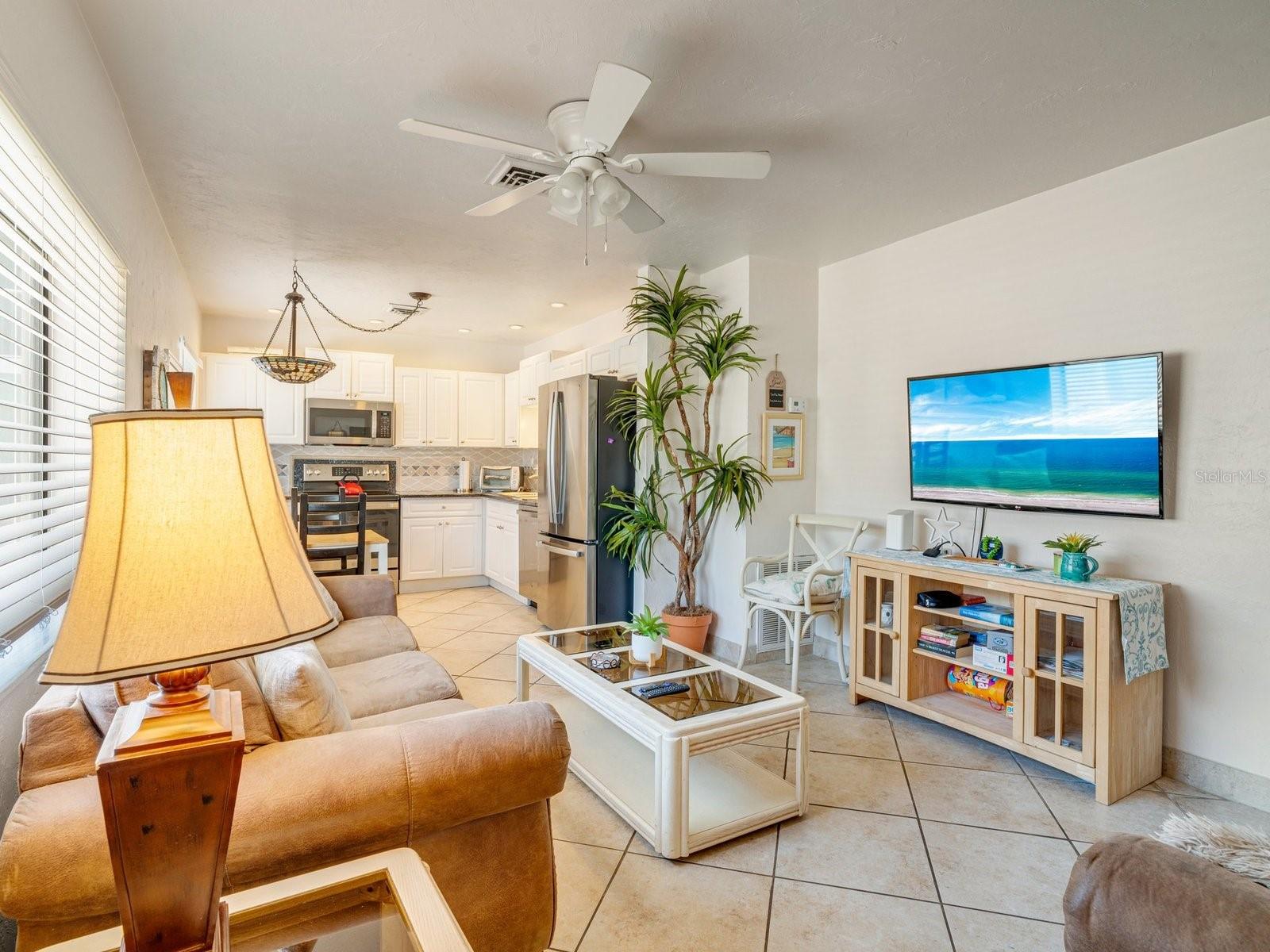 709 BARCELONA AVE #D & E, VENICE, FL, 34285