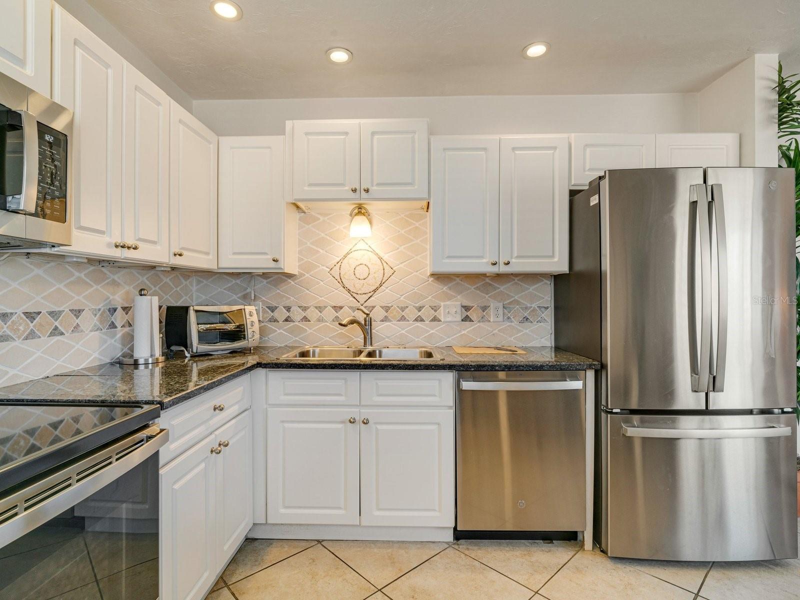 709 BARCELONA AVE #D & E, VENICE, FL, 34285