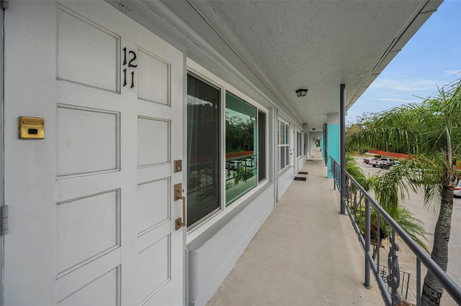 4140 55TH ST N #1211, KENNETH CITY, FL, 33709