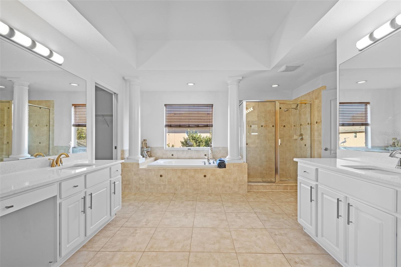 29833 CEDAR WAXWING DR, WESLEY CHAPEL, FL, 33545