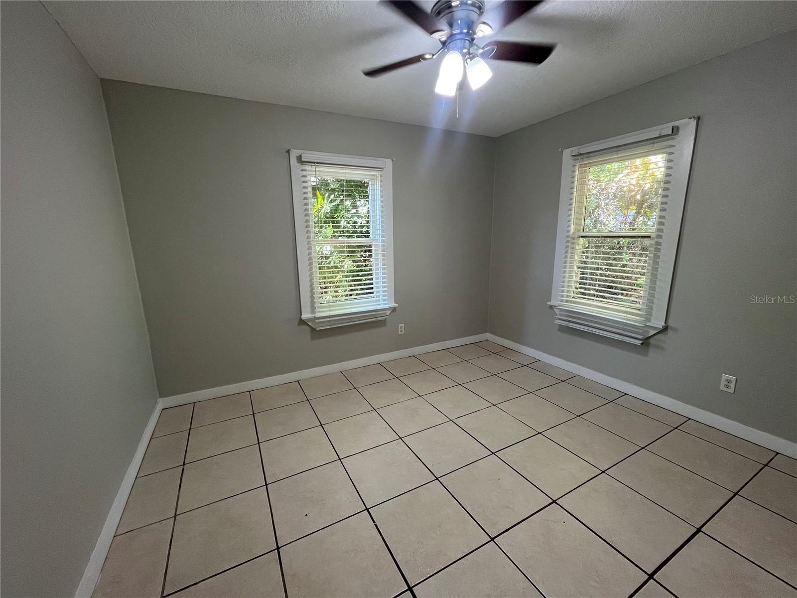 127 W PALMETTO AVE, DELAND, FL, 32720