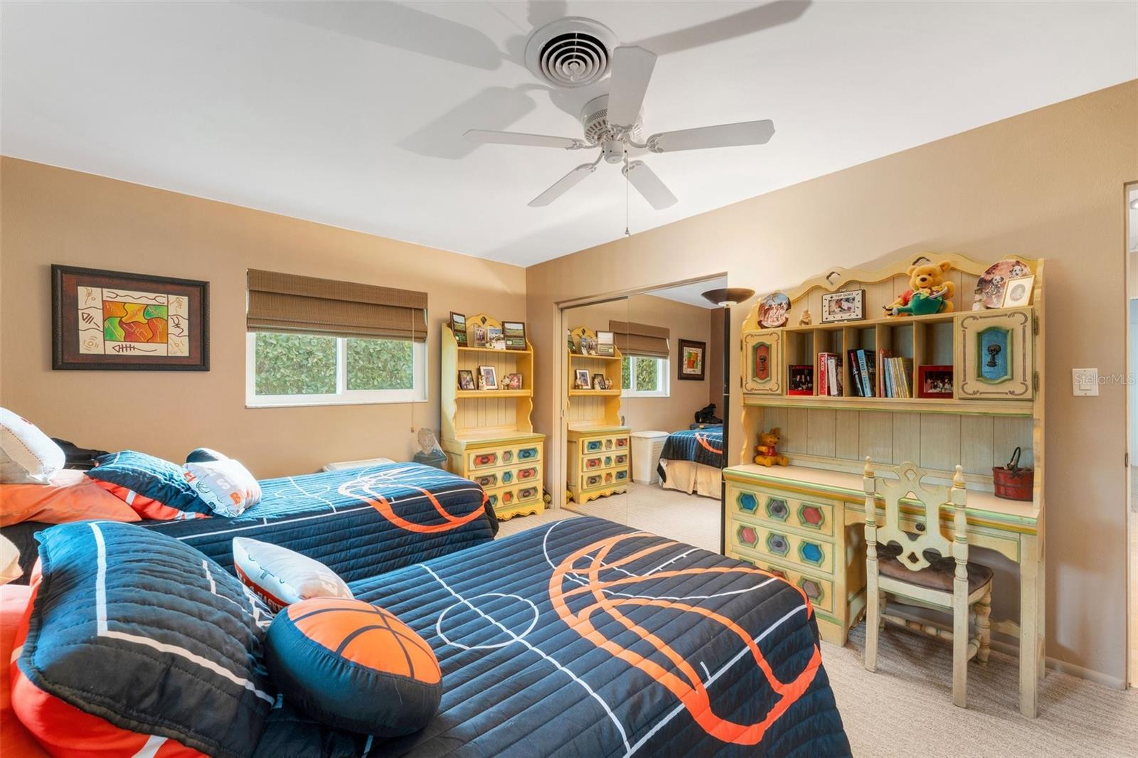 5376 SHADOW LAWN DR, SARASOTA, FL, 34242