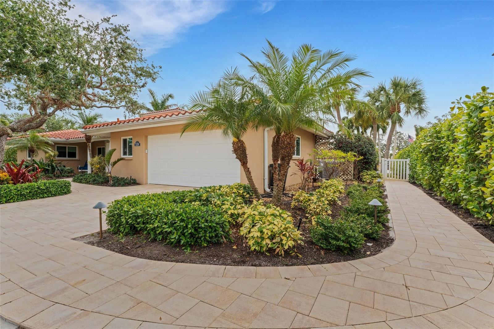 5376 SHADOW LAWN DR, SARASOTA, FL, 34242