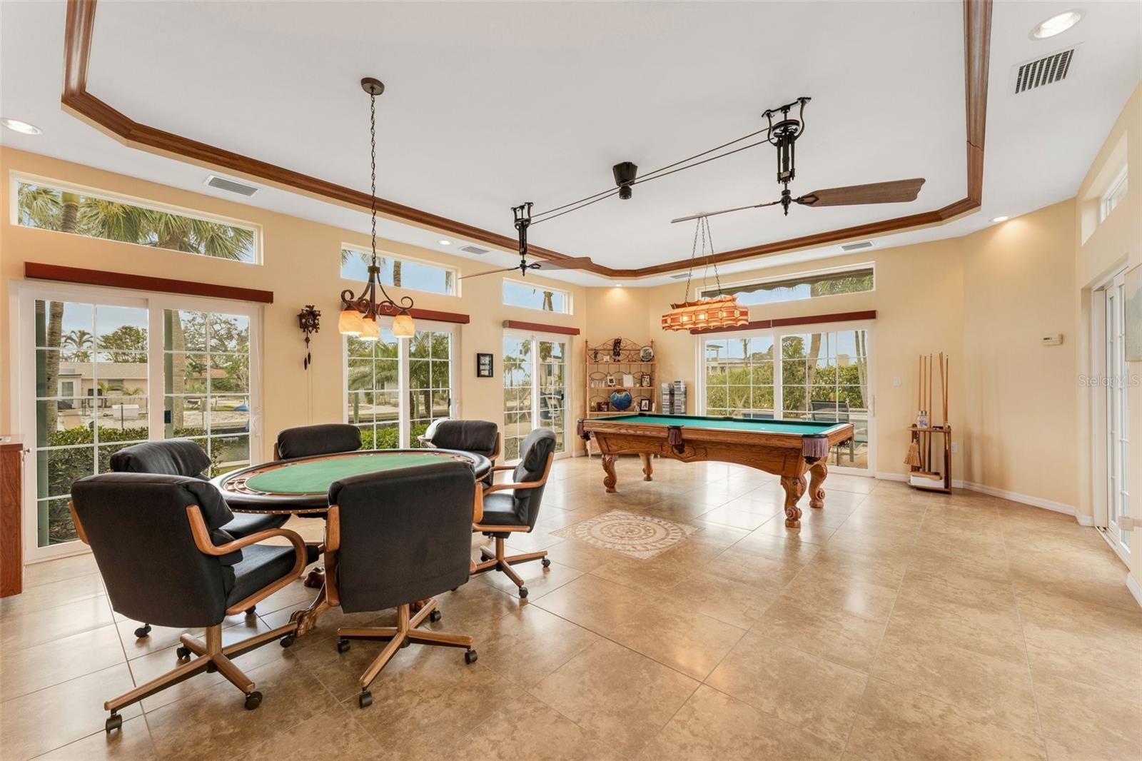 5376 SHADOW LAWN DR, SARASOTA, FL, 34242