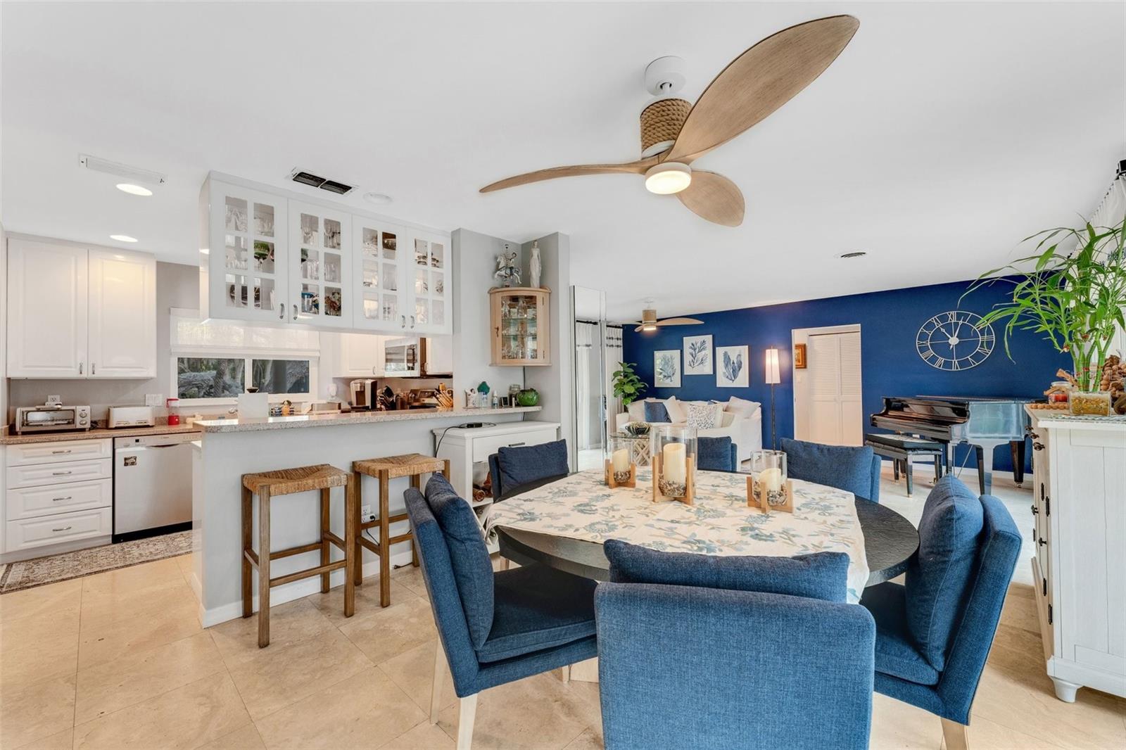 5376 SHADOW LAWN DR, SARASOTA, FL, 34242