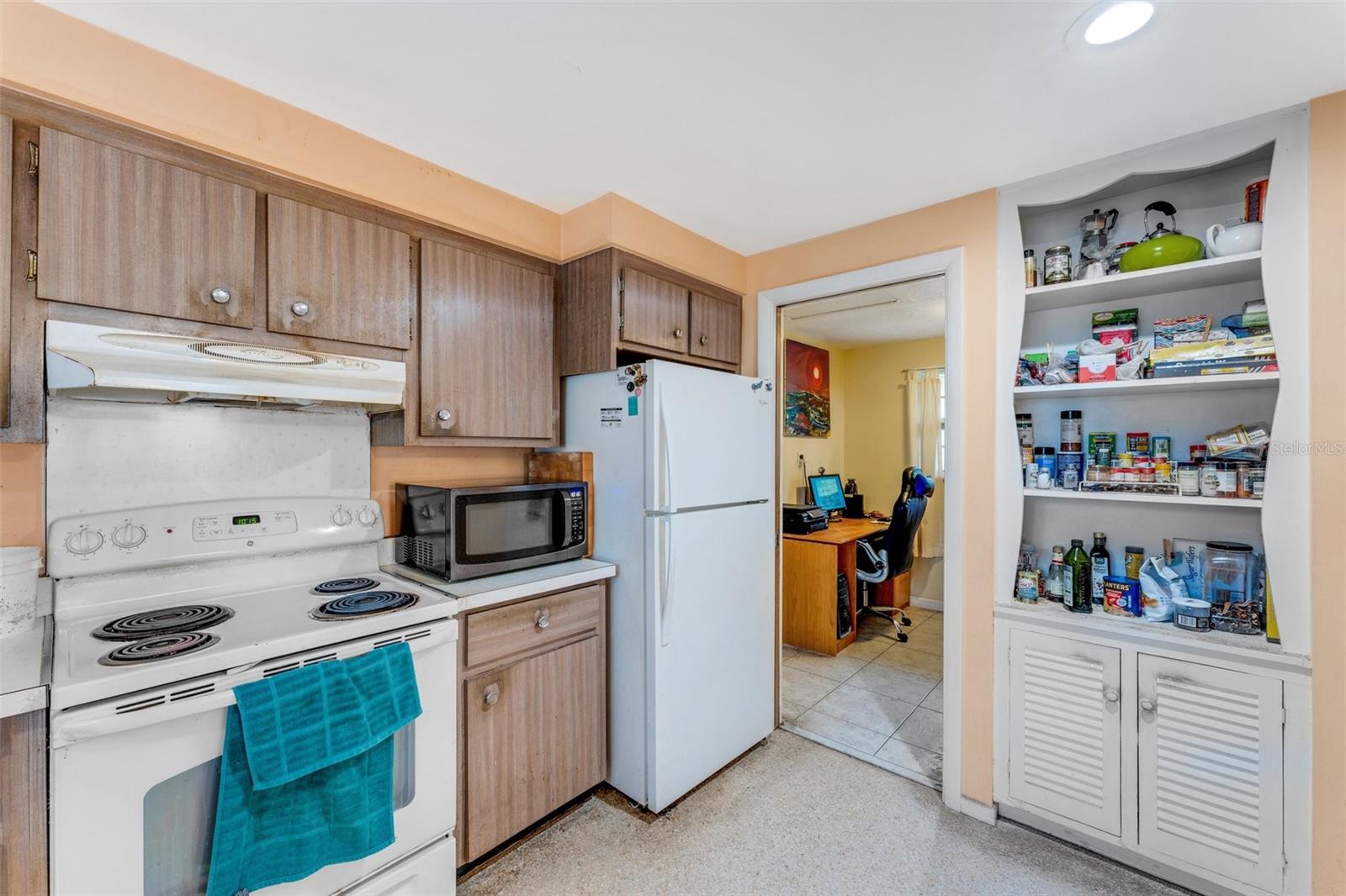 5402 SHADOW LAWN DR, SARASOTA, FL, 34242