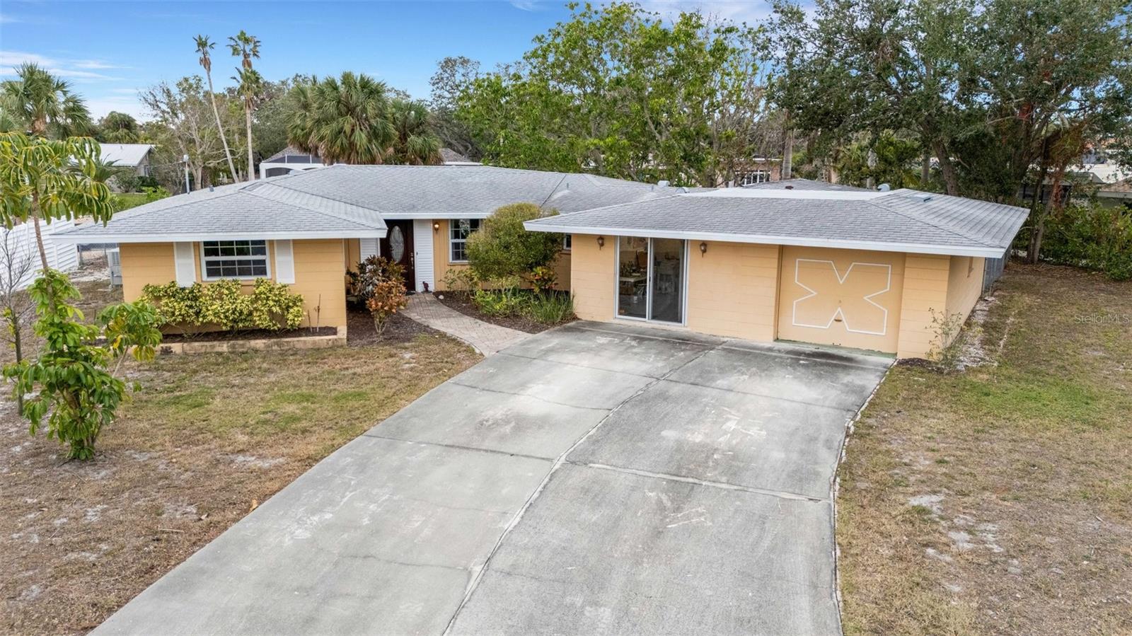 5402 SHADOW LAWN DR, SARASOTA, FL, 34242