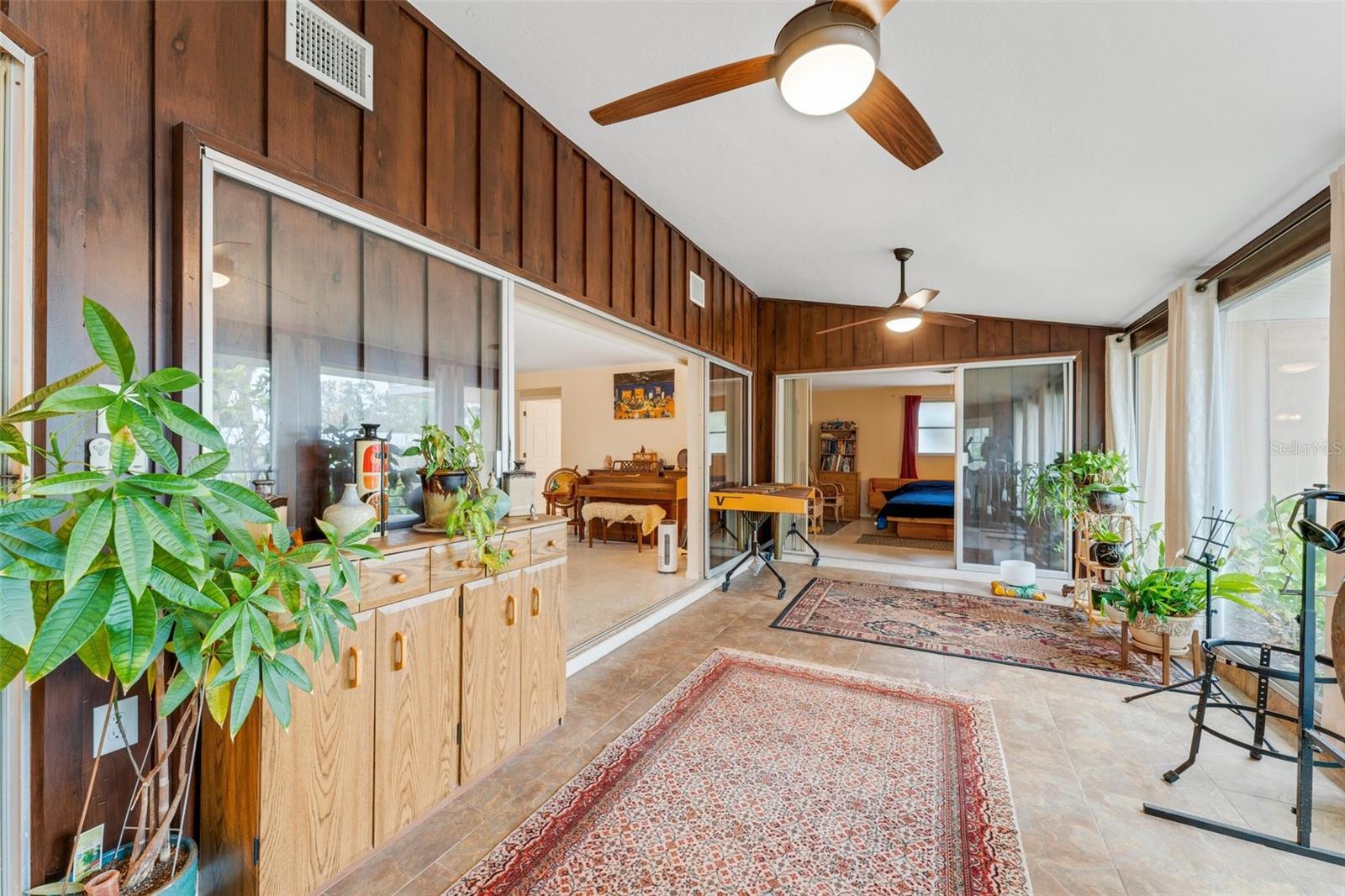 5402 SHADOW LAWN DR, SARASOTA, FL, 34242