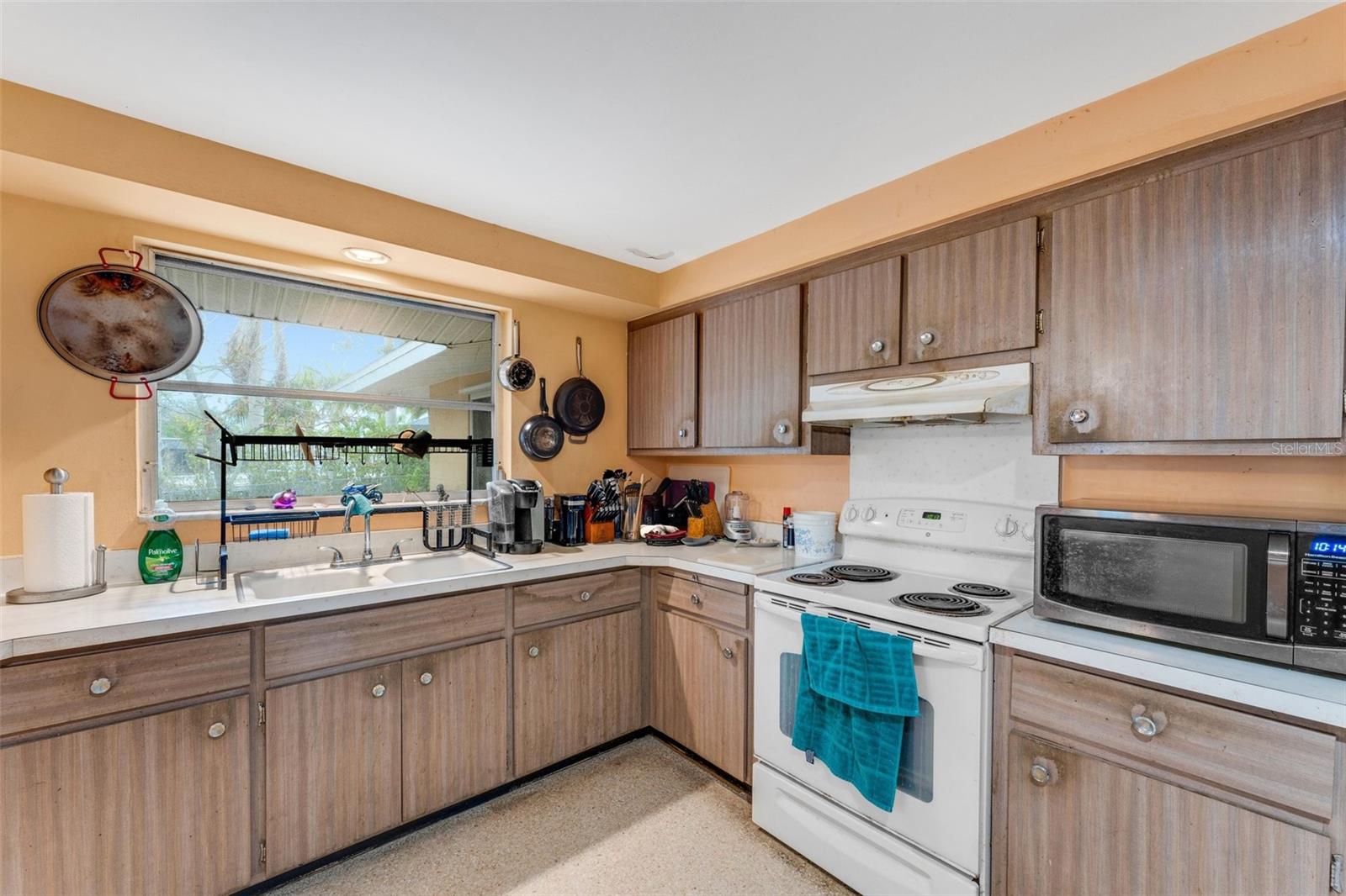 5402 SHADOW LAWN DR, SARASOTA, FL, 34242