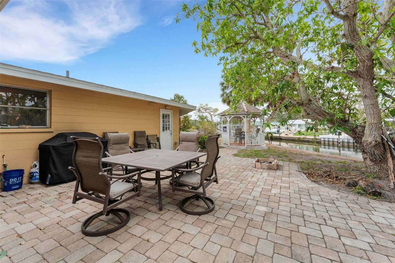 5402 SHADOW LAWN DR, SARASOTA, FL, 34242
