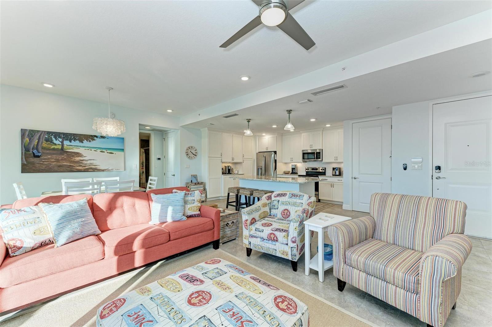 379 ARUBA CIR #301, BRADENTON, FL, 34209