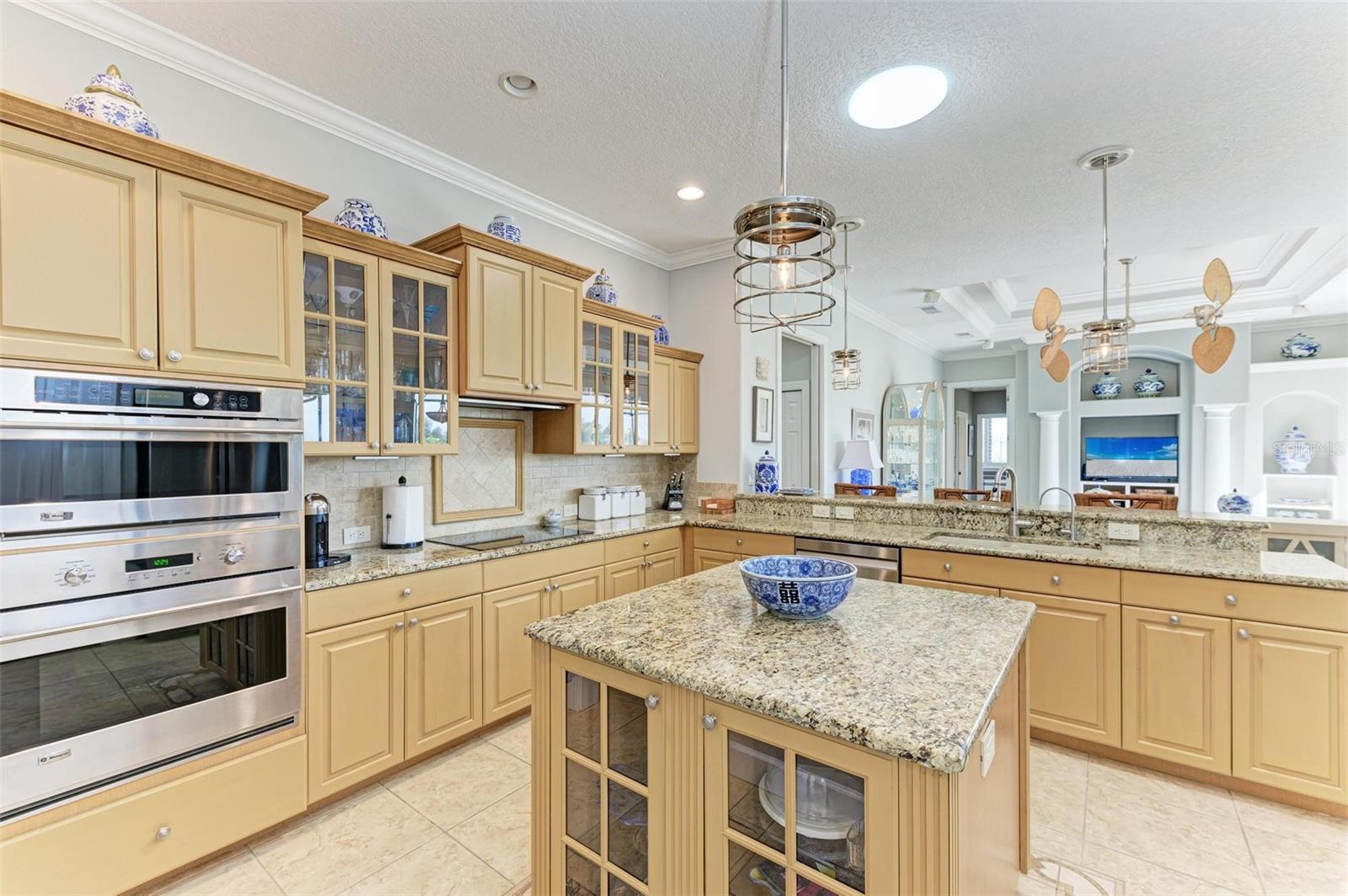 22623 MORNING GLORY CIR, BRADENTON, FL, 34202