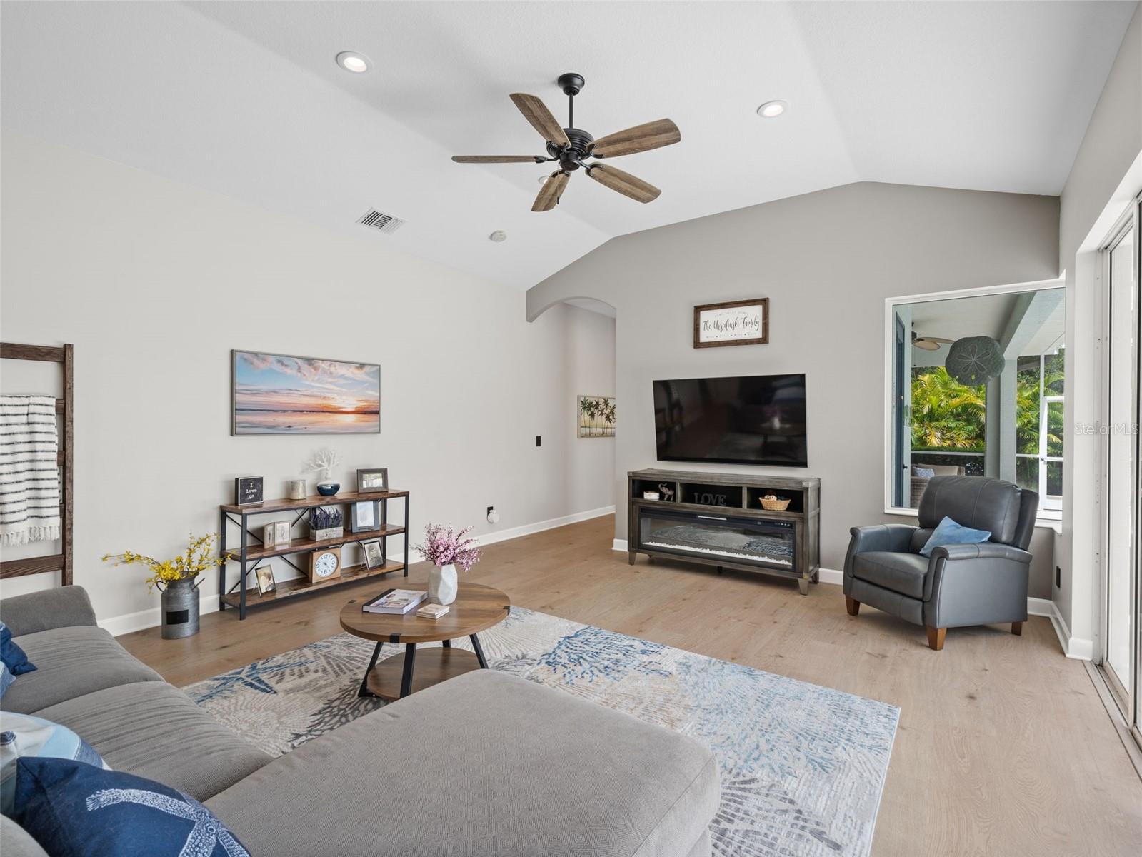 9052 MISTY CREEK DR, SARASOTA, FL, 34241