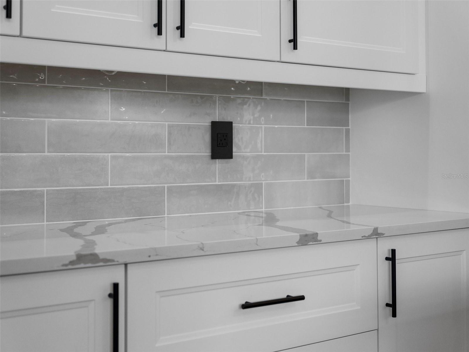 9052 MISTY CREEK DR, SARASOTA, FL, 34241