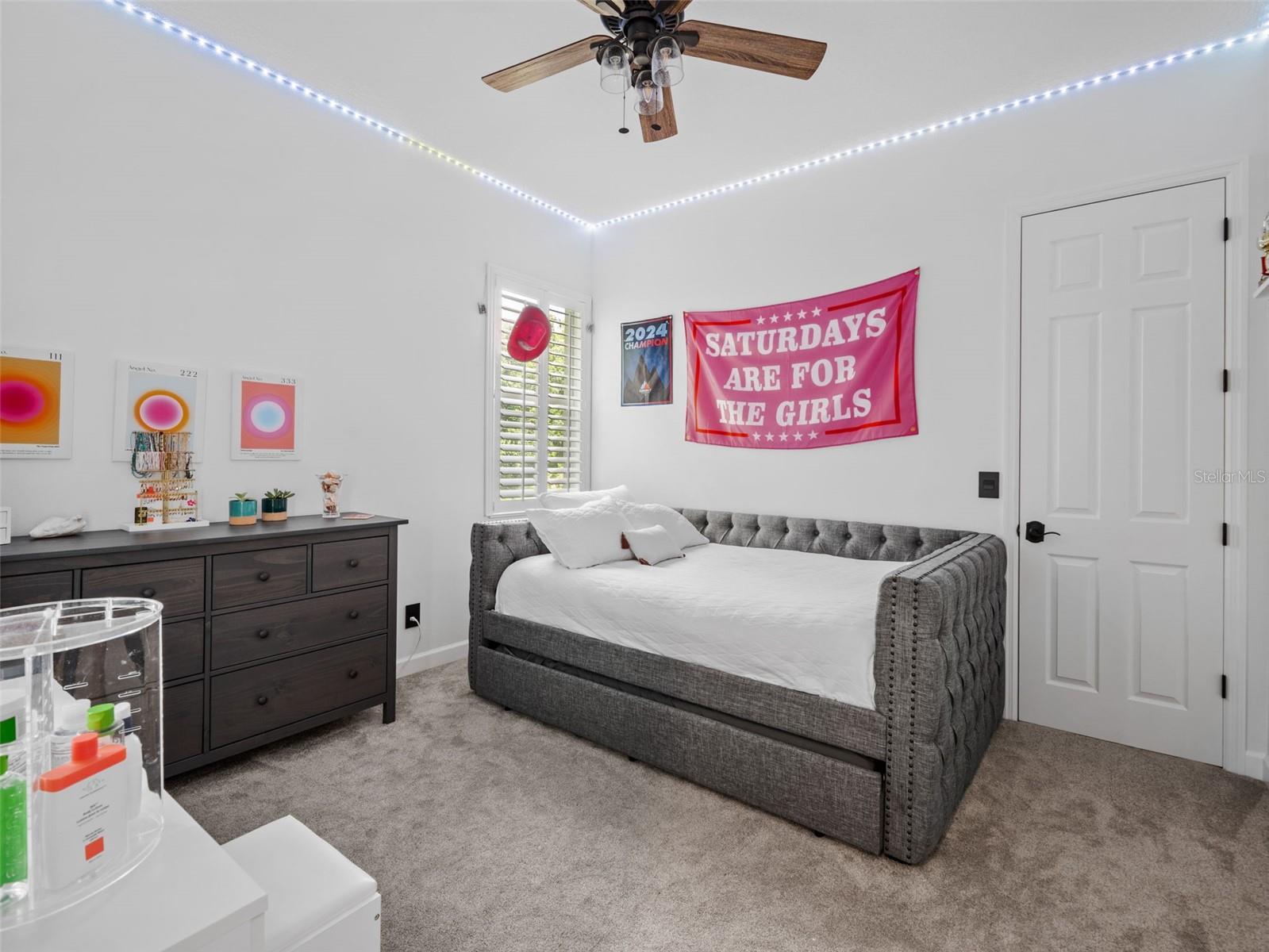 9052 MISTY CREEK DR, SARASOTA, FL, 34241