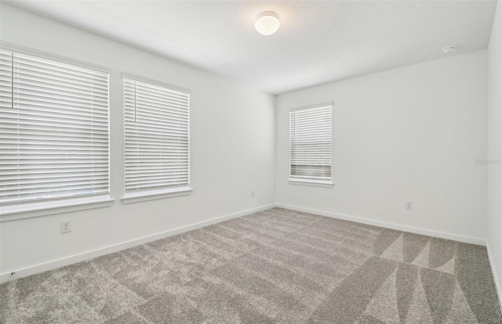 6690 MICHAEL FAVOR WAY, WESLEY CHAPEL, FL, 33545