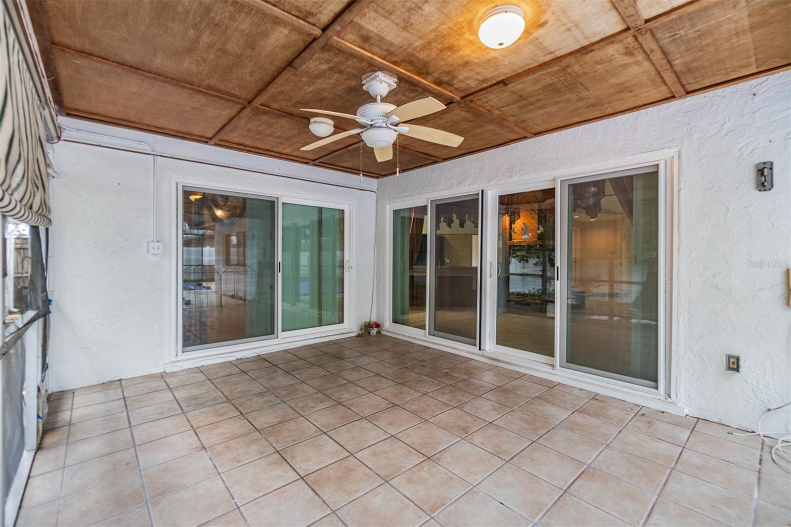 9292 120TH LN, SEMINOLE, FL, 33772