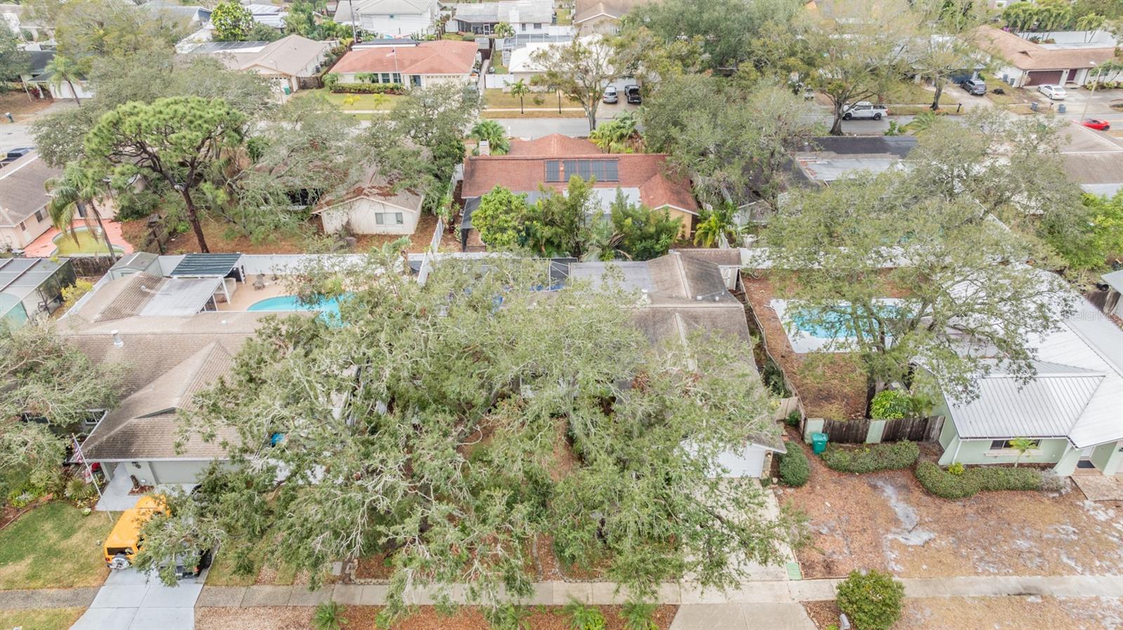 9292 120TH LN, SEMINOLE, FL, 33772