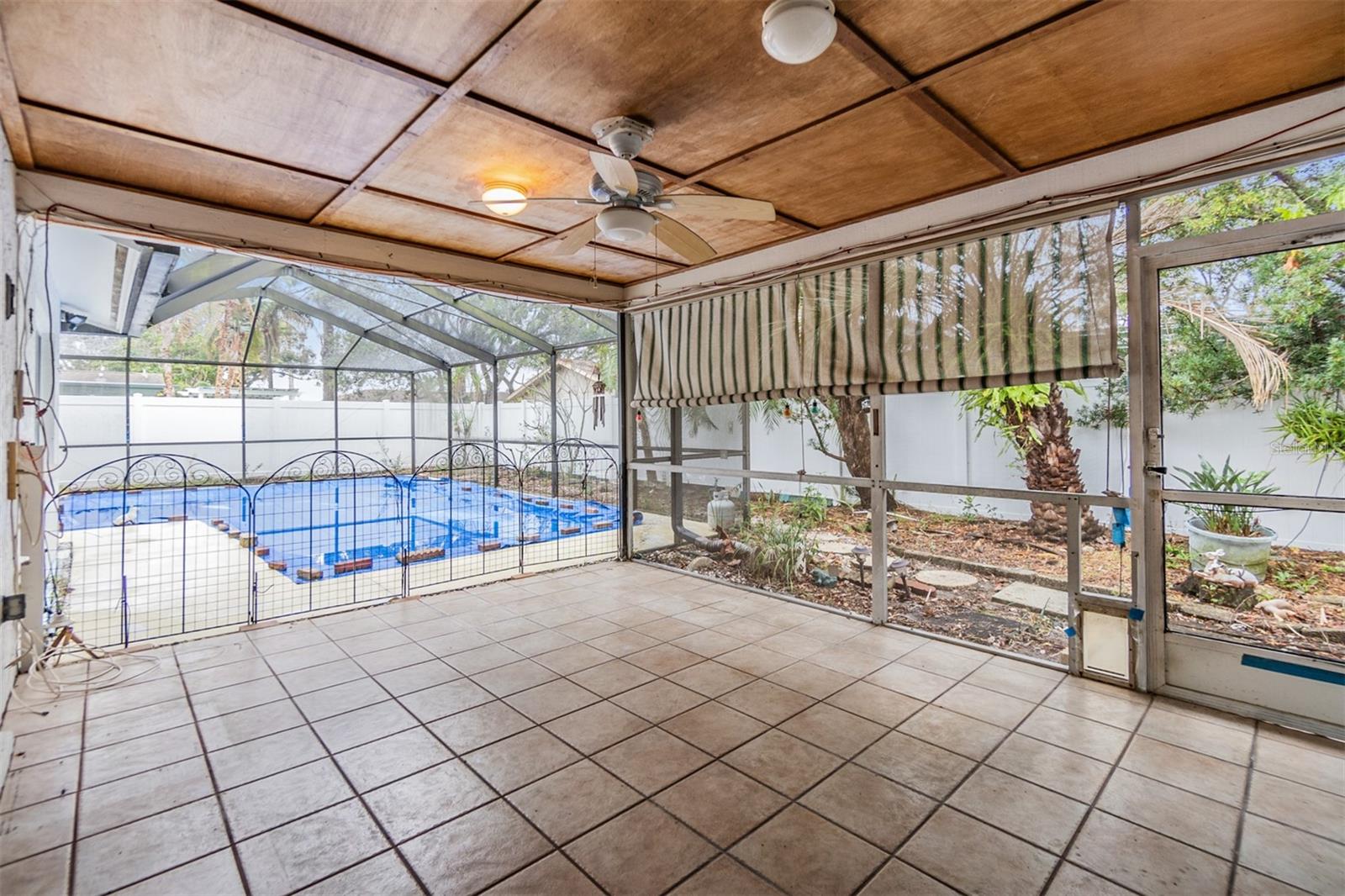 9292 120TH LN, SEMINOLE, FL, 33772