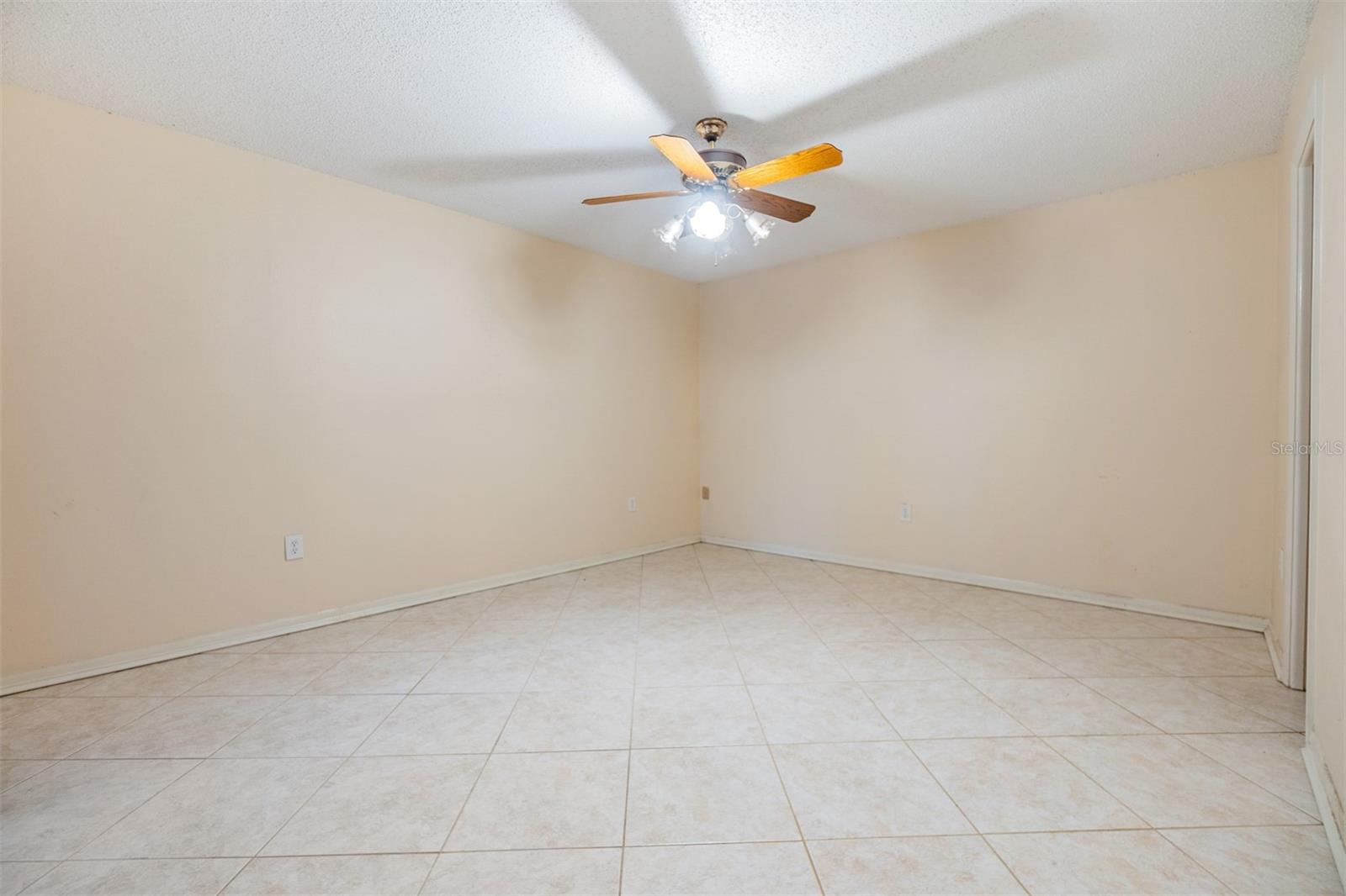 9292 120TH LN, SEMINOLE, FL, 33772