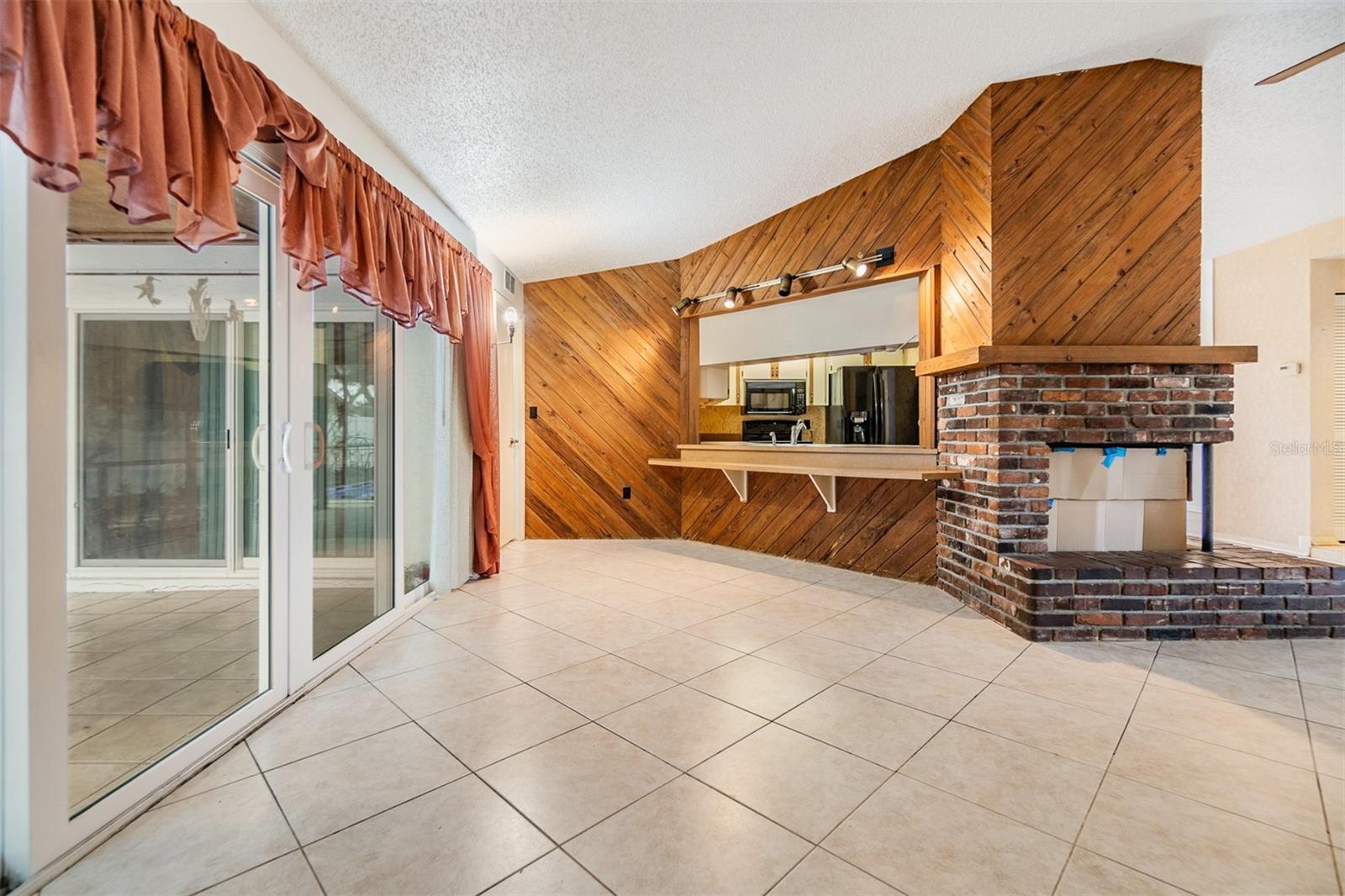 9292 120TH LN, SEMINOLE, FL, 33772