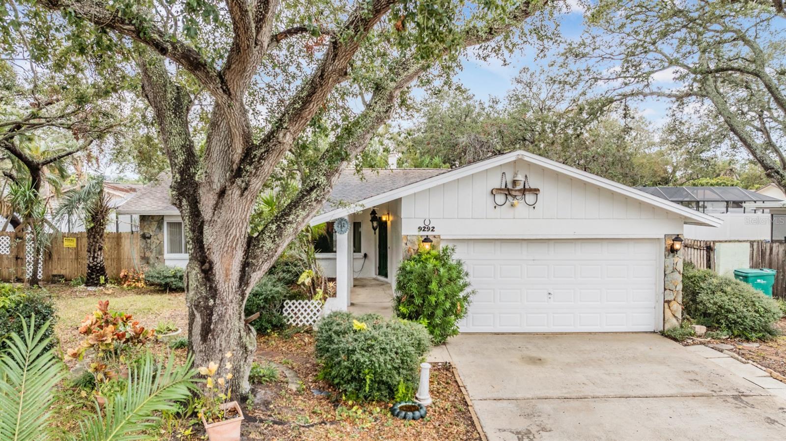 9292 120TH LN, SEMINOLE, FL, 33772