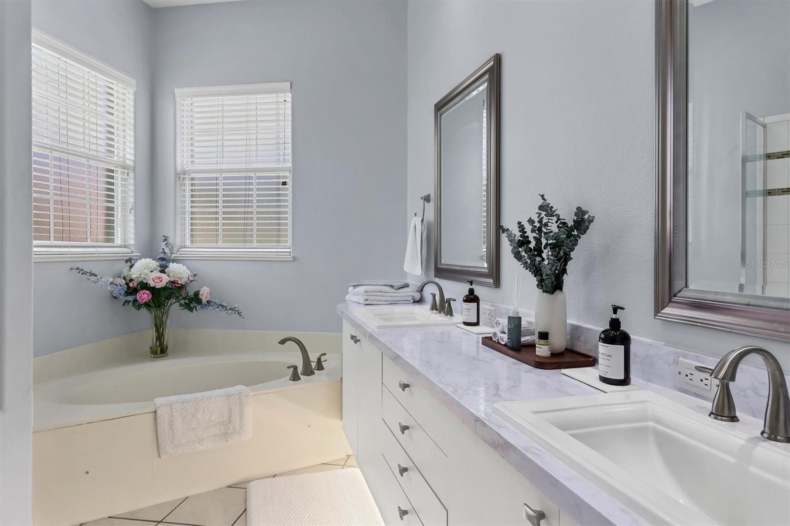 4708 CLIPPER DR, BRADENTON, FL, 34208