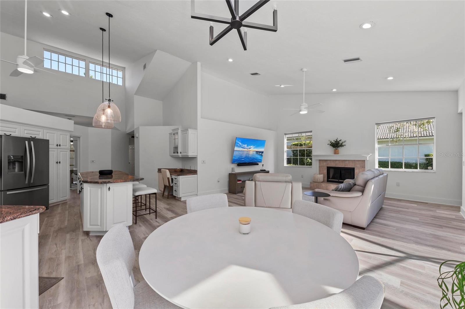 4214 PALACIO DR, SARASOTA, FL, 34238