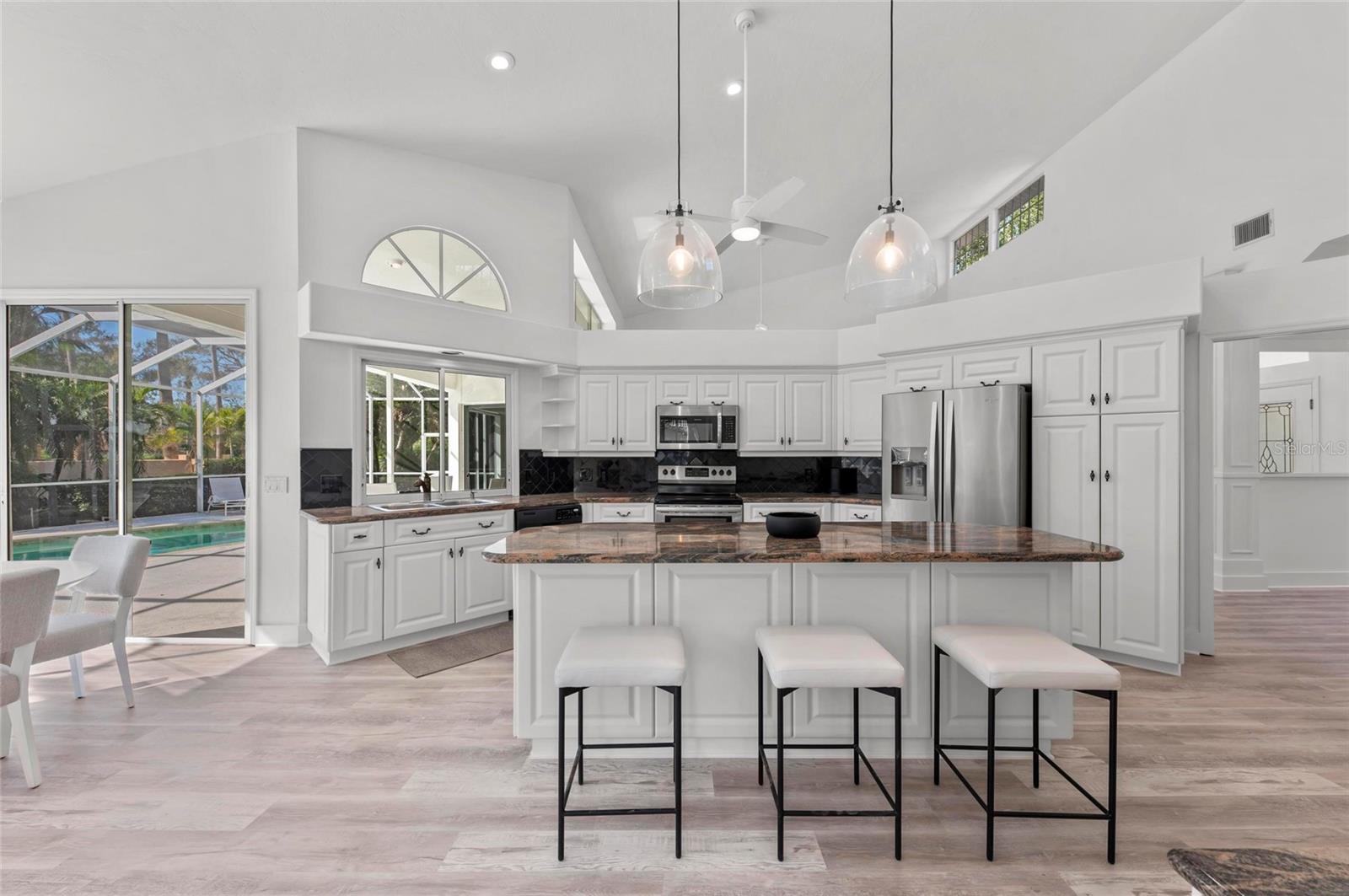 4214 PALACIO DR, SARASOTA, FL, 34238