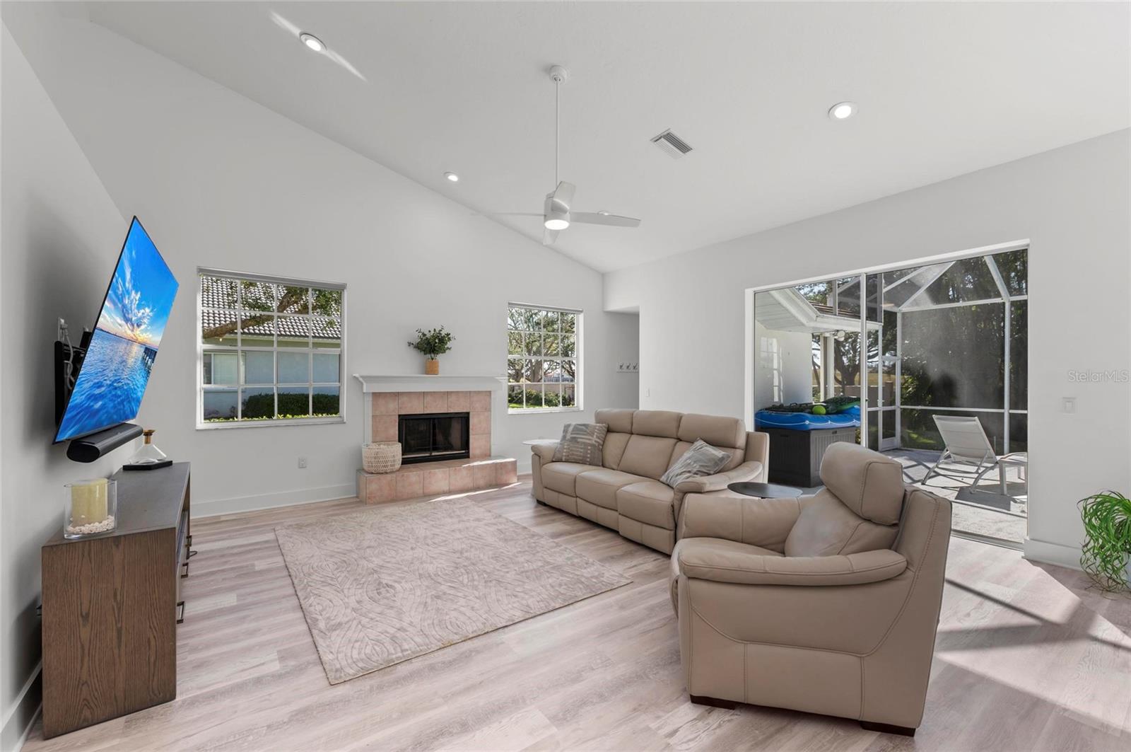 4214 PALACIO DR, SARASOTA, FL, 34238