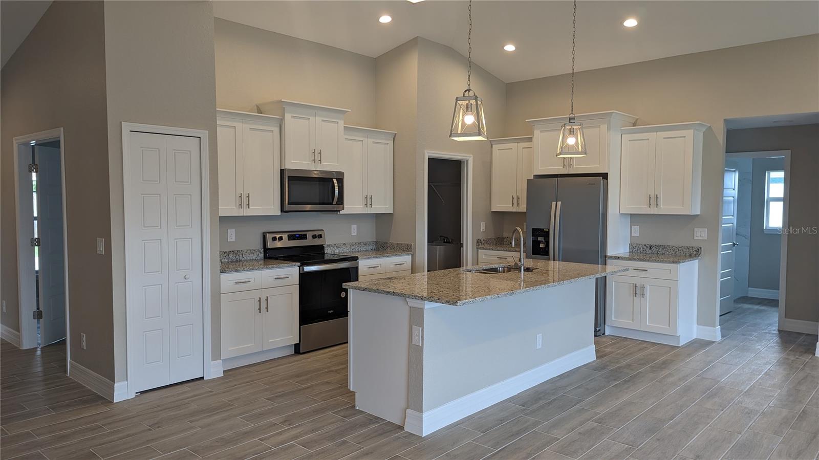 14464 FORT MYERS AVE, PORT CHARLOTTE, FL, 33981