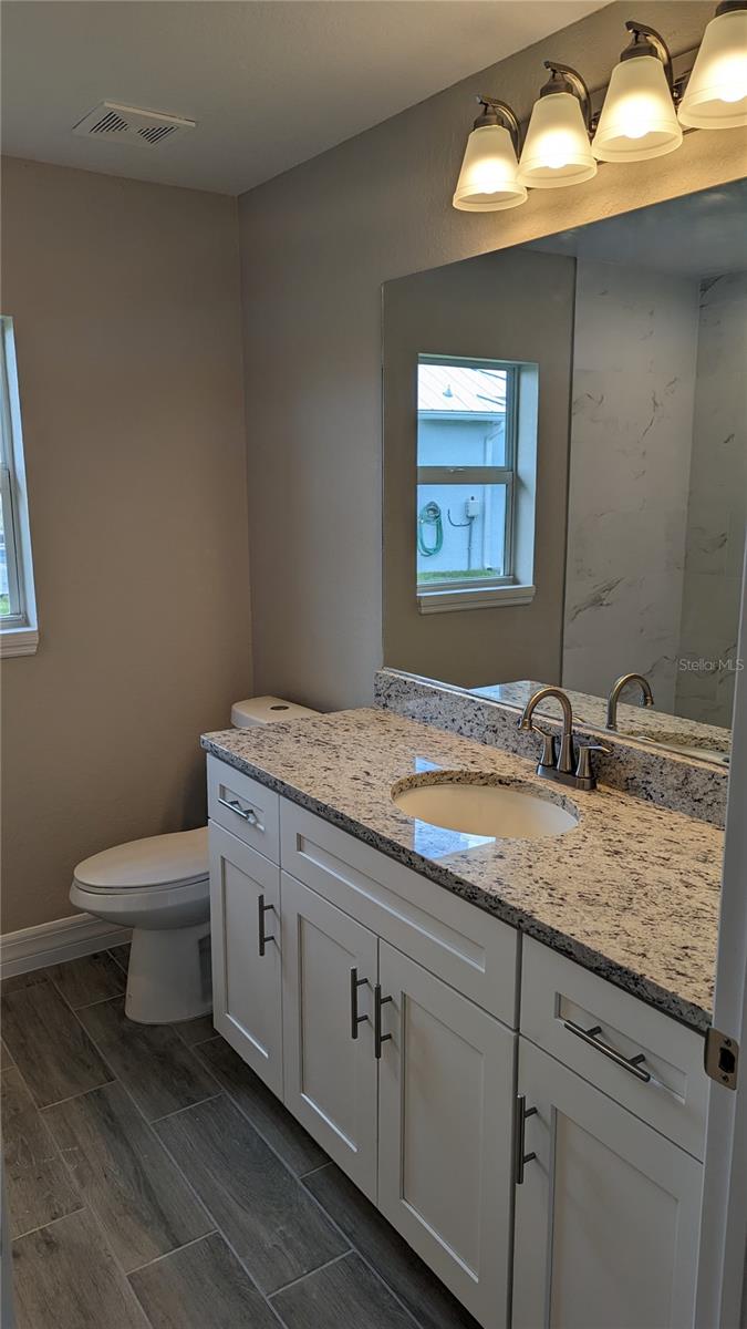 14464 FORT MYERS AVE, PORT CHARLOTTE, FL, 33981