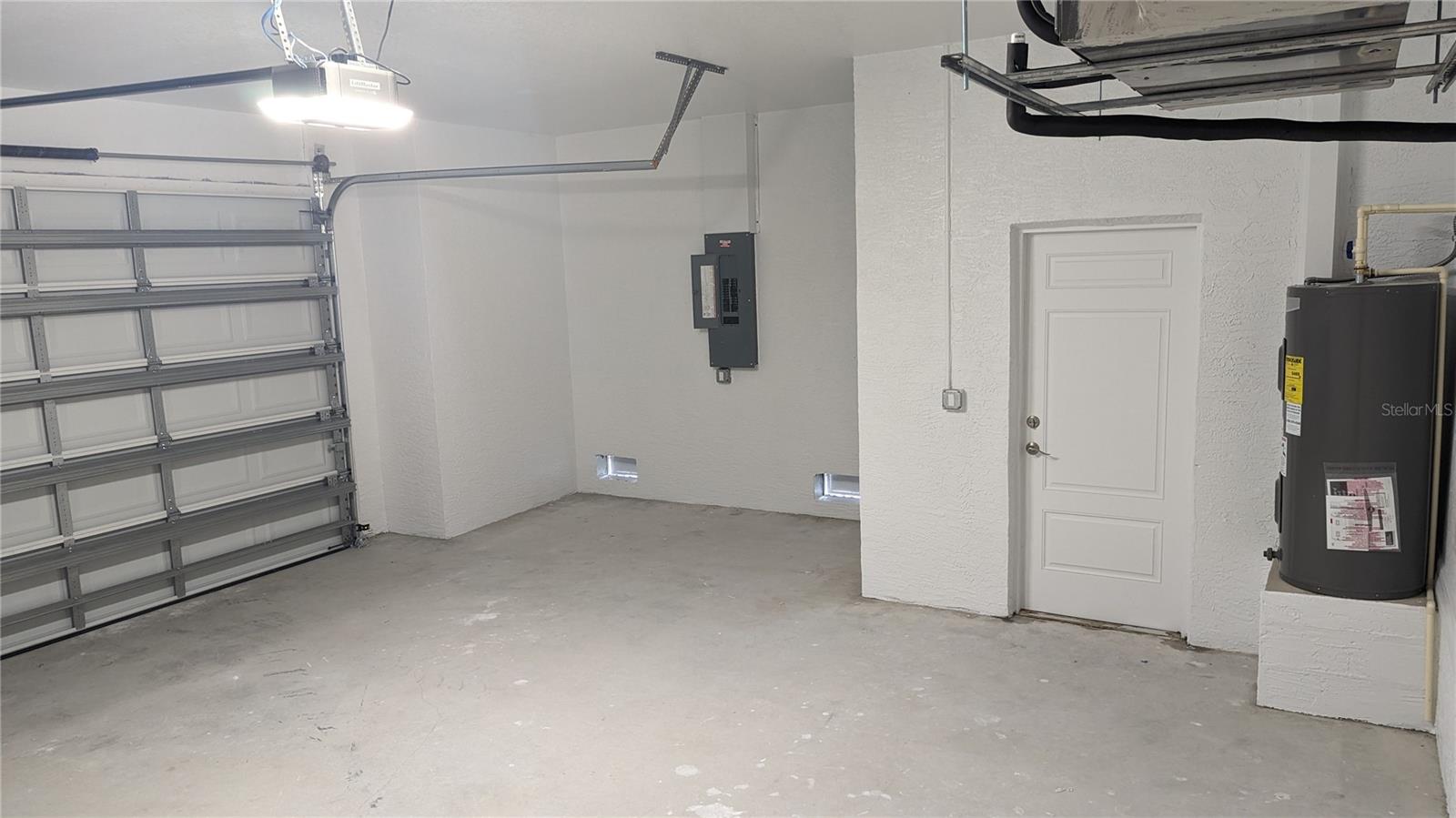 14464 FORT MYERS AVE, PORT CHARLOTTE, FL, 33981