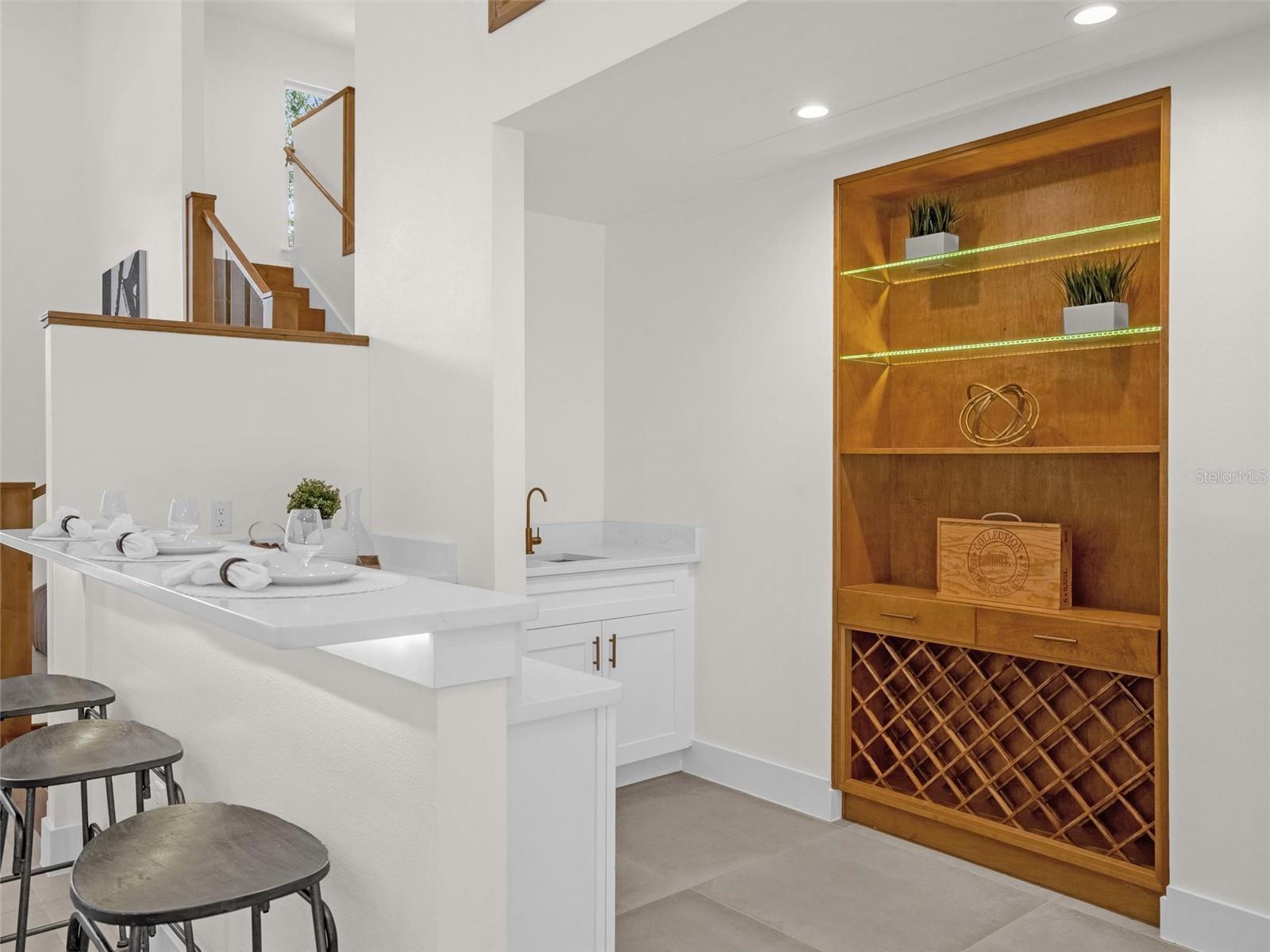 304 E GREENTREE LN, LAKE MARY, FL, 32746